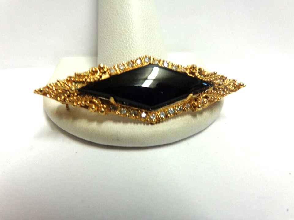 Vintage 14kt ygfill black onyx/white stones pin/brooch sz 2in lg wgt 5.6 grams