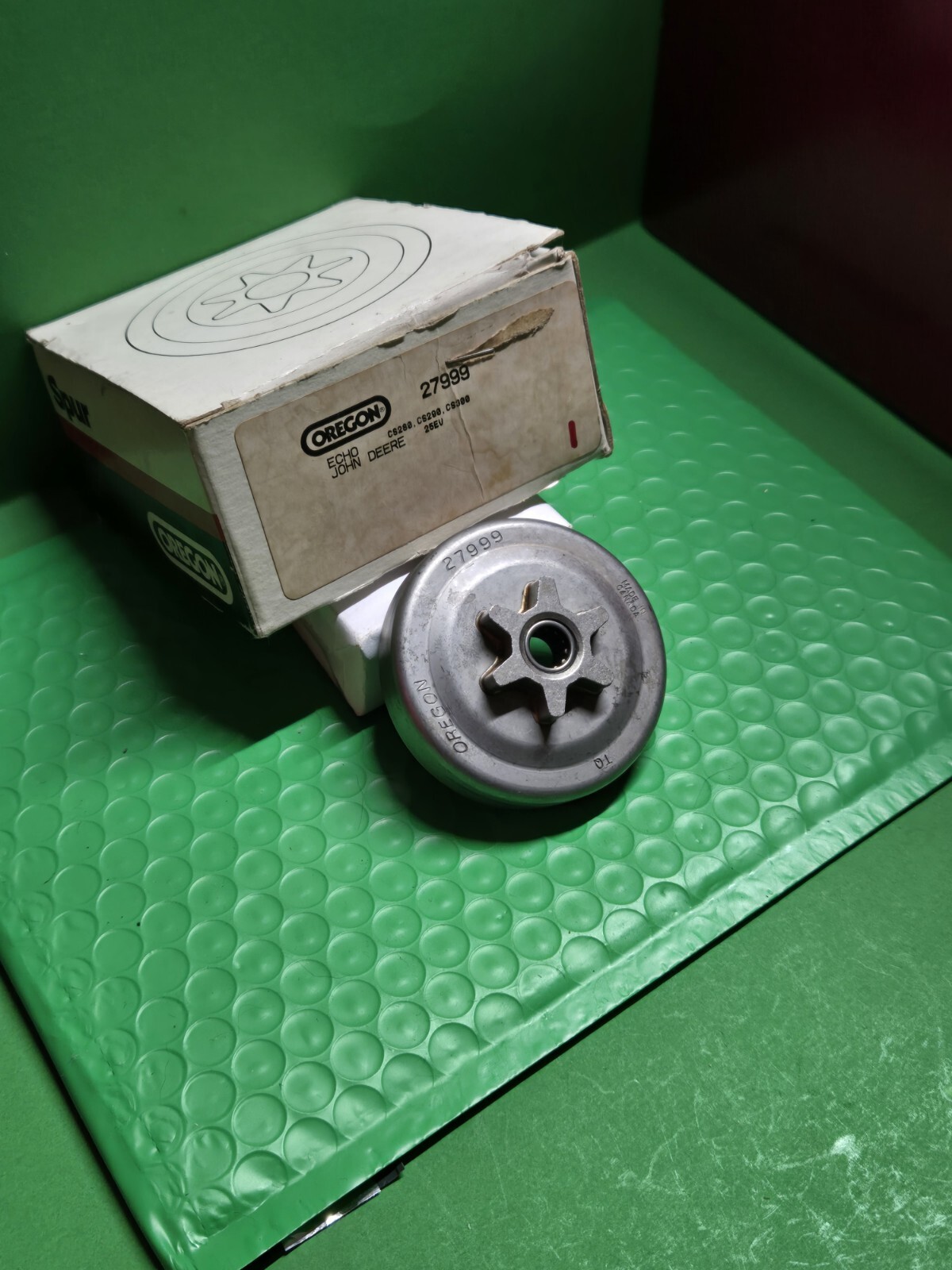 Echo CS280 CS290 CS300 John Deere 25EV 3/8 x 6T LP Clutch Drum Sprocket 27999-image