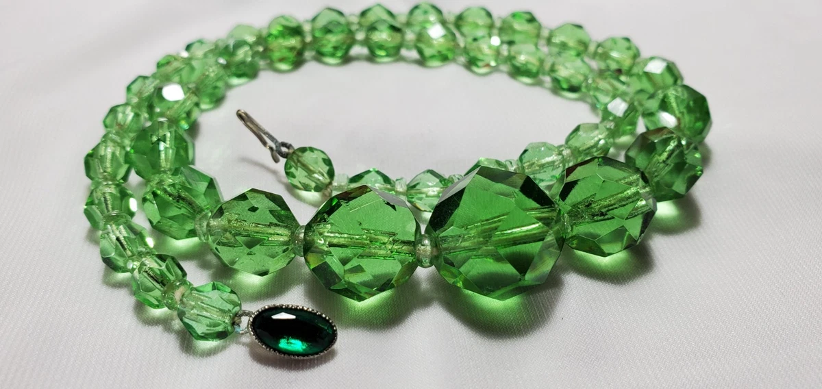 FOUND in ITHACA » Pretty Vintage Glass Bead Necklace