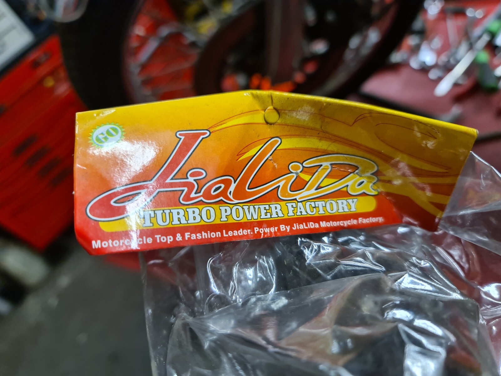 Universal SlipOn Exhaust Baffled Silencer Motorcycle Muffler Tailpipe