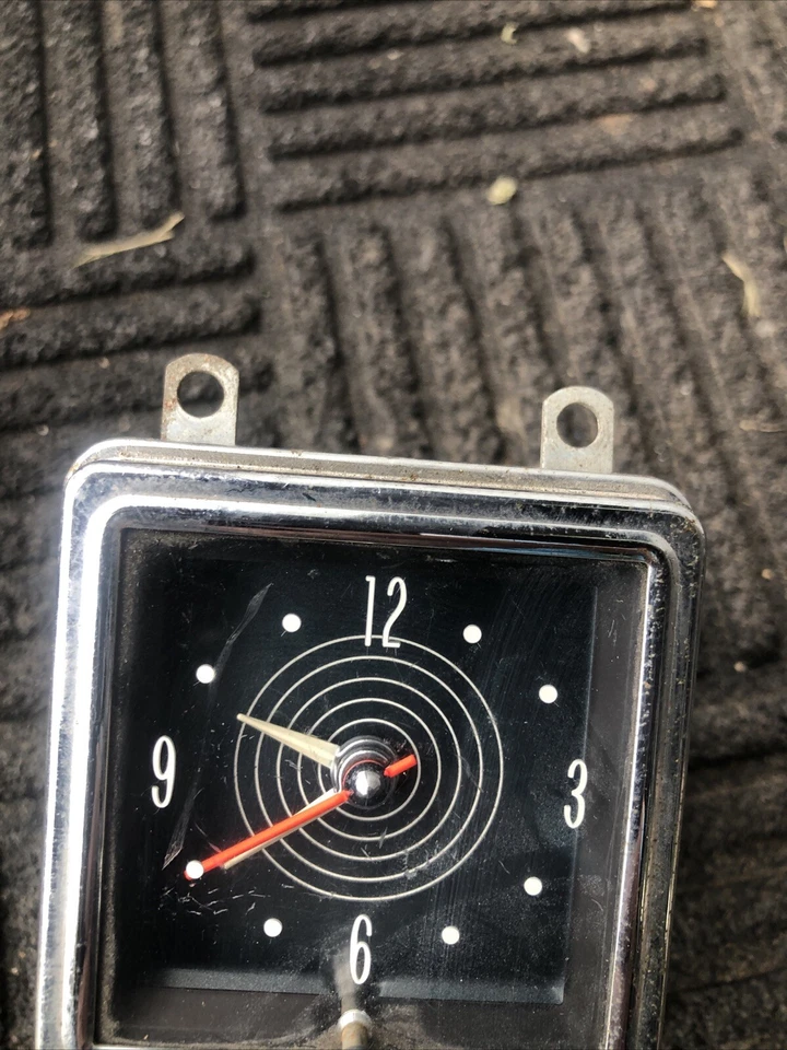 Oldsmobile Starfire 1962 reloj de tablero Foto 3 de 4