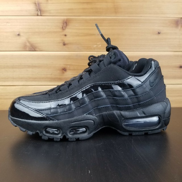 Nike Air Max 95 Triple Black Sneakers Women's Shoes 307960 010 Nike Air Max 95 Triple Black Sneakers Women's Shoes 307960 010