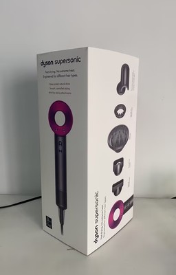 Dyson - ダイソン　Dyson super sonic ionic Dyson Supersonic Hair Dryer Fuchsia with Magnetic