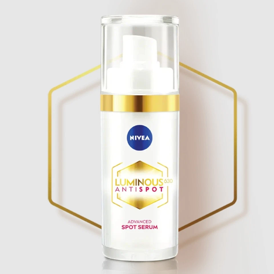 NIVEA Luminous630 Anti-Spots Serum Glow Skin Serum Restore Skin Damage Sunburn - Image 4 of 4