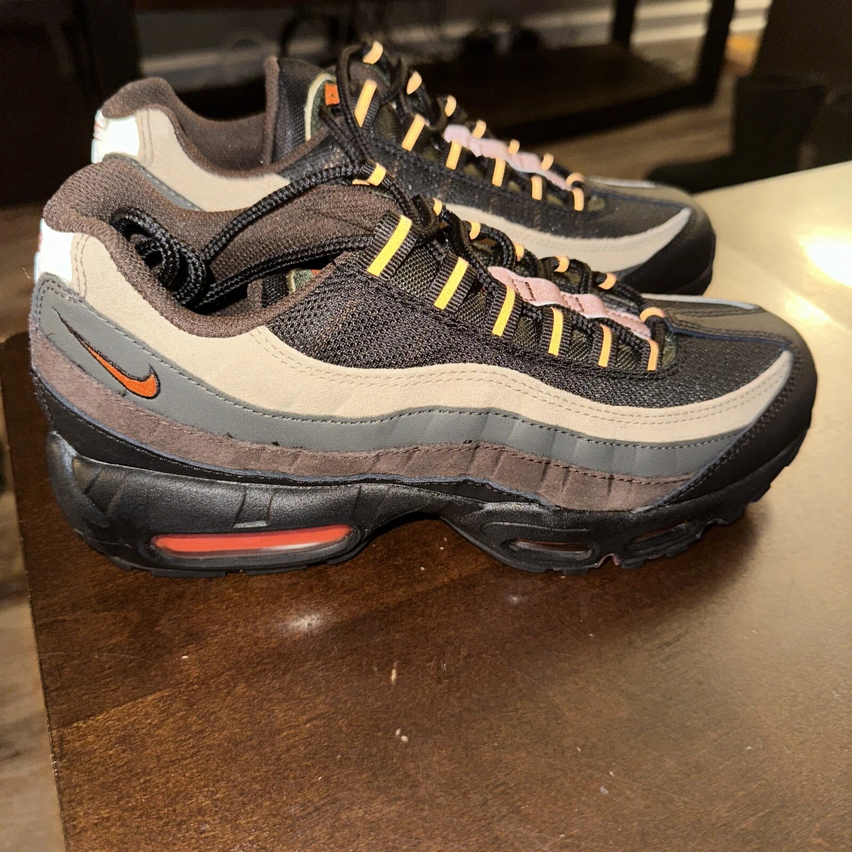 Air max hotsell 95 army