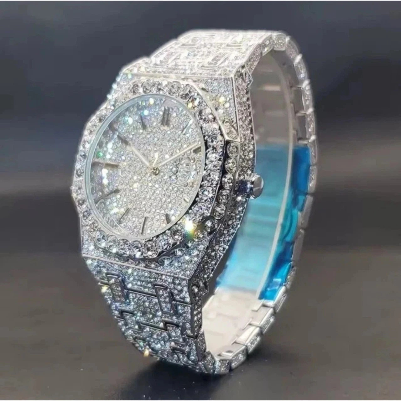 BRAND NEW 2025 Mens ICED OUT MOISSANITE/DIAMOND SIMULATED luxury Watch