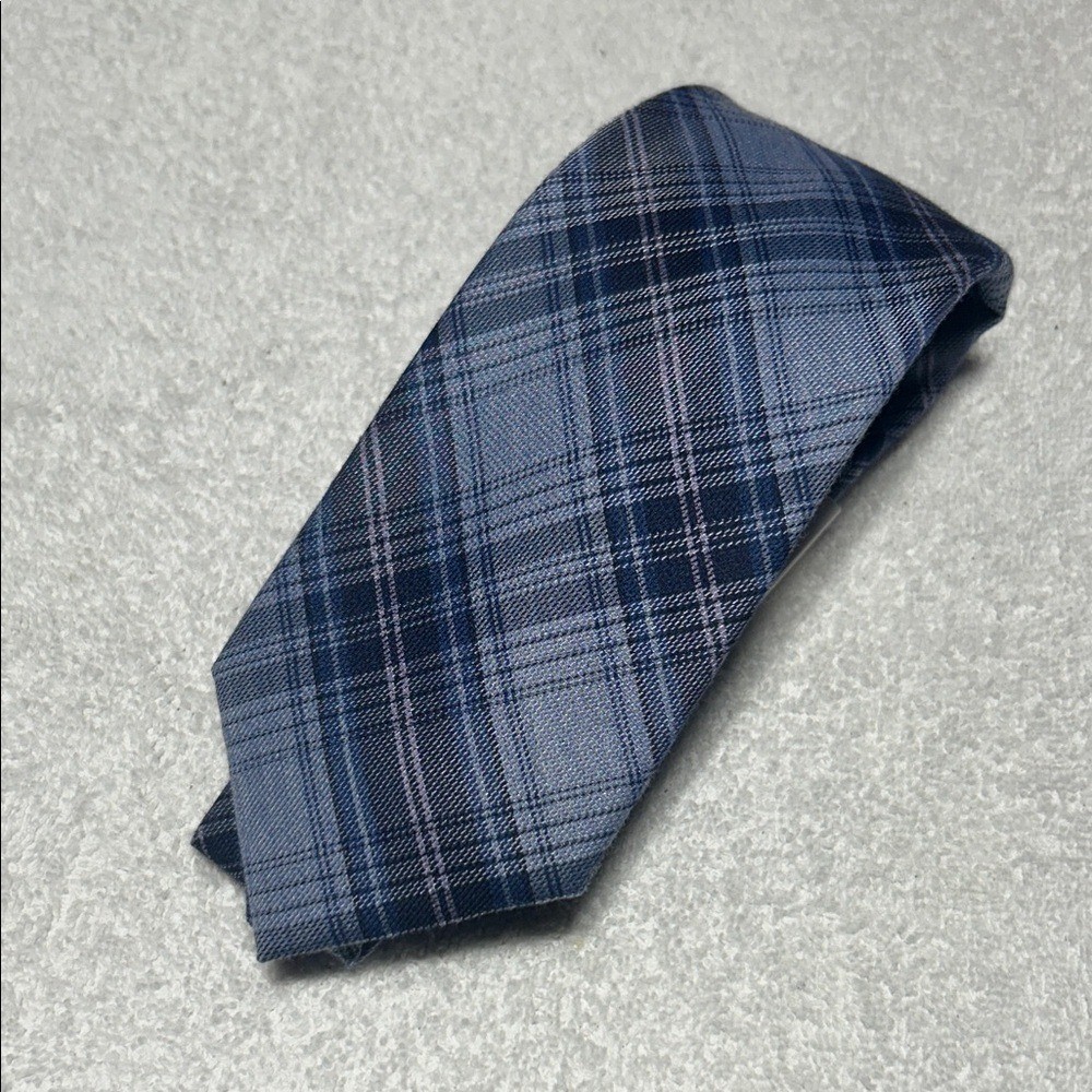 Calvin Klein Classic Blue Plaid Men's Tie NWT