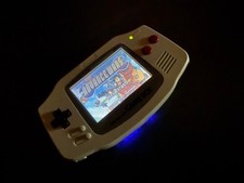 Nintendo Game Boy Advance - Ecran rétroéclairé IPS - Batterie USB-C + Sacoche.