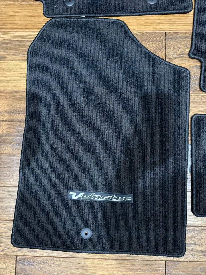 Juego de alfombrillas Hyundai Veloster 2012-2017 nuevas alfombrillas negras originales OEM Foto 2 de 4