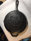 LODGE Wildlife Series 10" Cast Iron Deer Skillet Fry Pan — photo 1