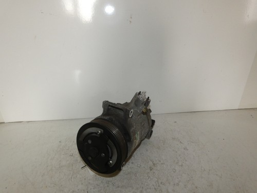 Klimakompressor    VW Golf VI 6 Variant  Bj10    5N0820803