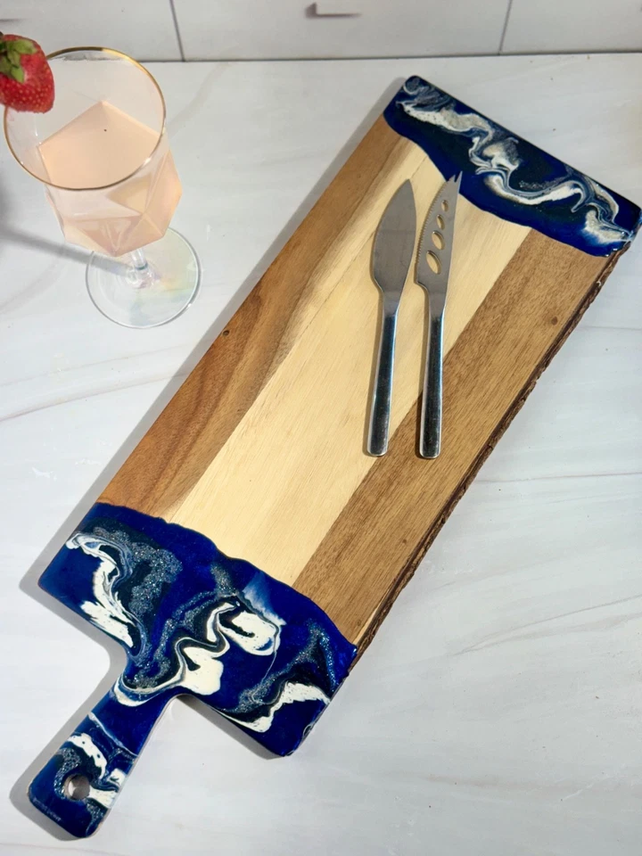 Epoxy Resin Cutting Boards, Charcuterie Boards, Serving Tray, Blue  - Image 4 of 4