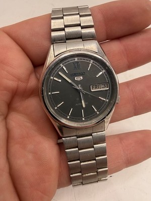 Vintage Seiko 5 Automatic Watch Men s Wristwatch 7009-8920 Gray Dial Running