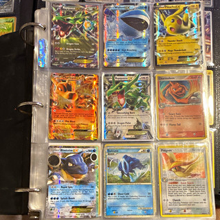 Pokemon Binder Collection mixed era WOTC Mega. NM DMG Charizard Rayquaza pikachu
