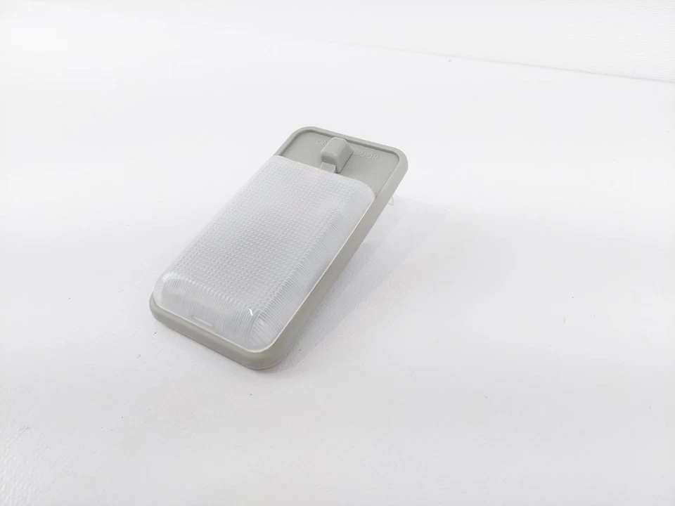 Apto para camioneta Toyota Hilux 4Runner T100 1989-96 interior domo habitación lámpara gris Foto 3 de 4