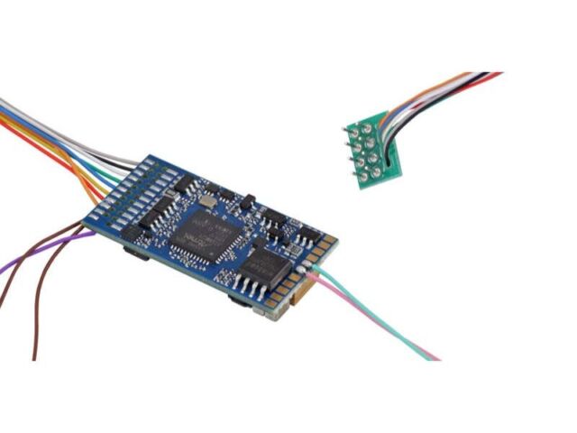 ESU 58410 LokSound 5 DCC/MM/SX/M4 Blank Coder 8-pin NEM652 H0/0- ESU 58410 LokSound 5 DCC/MM/SX/M4 Blank Coder 8-pin NEM652 H0/0-