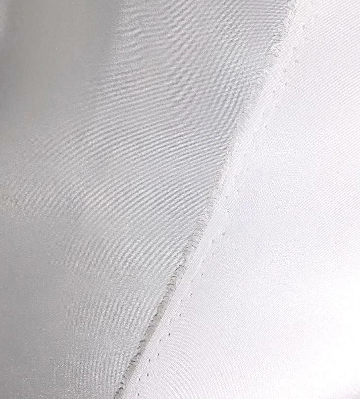 10 YDS WHITE POLYRAYON SHINY TAFFETA DRESS, LINING DECOR MEDIUM WEIGHT 58" WIDE - Image 4 of 4