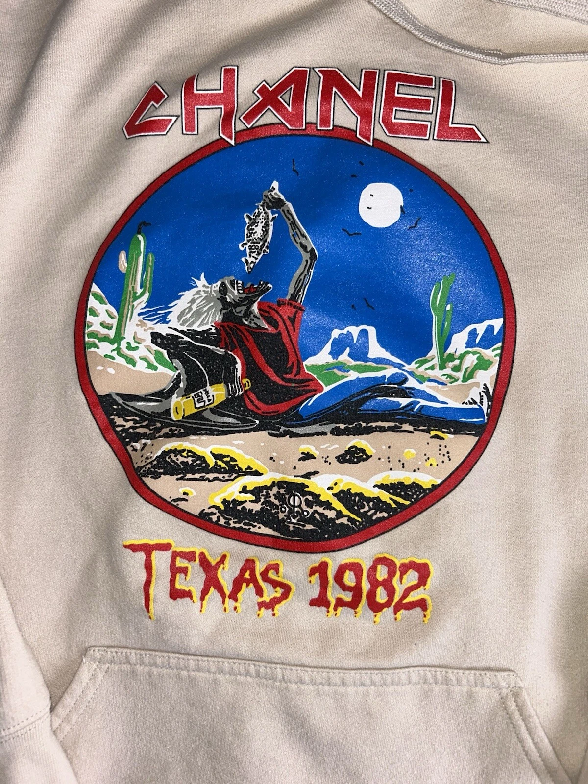 Felpa con cappuccio Bleach Goods Chanel Texas 1982 uomo grande Iron Maiden beige