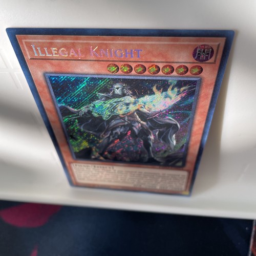 Caballero Ilegal Secreto Raro Casi Nuevo Yugioh Dimension Force DIFO-EN023 En Mano - Imagen 4 de 8
