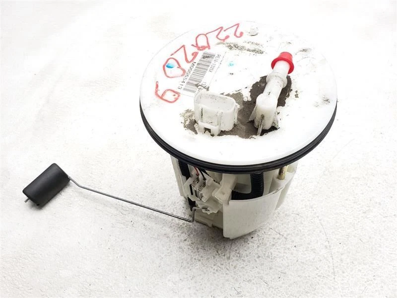 Оригинальный японский топливный насос в сборе для Mazda 3 2014-2018 годов выпуска PE181335X - Изображение 4 из 4