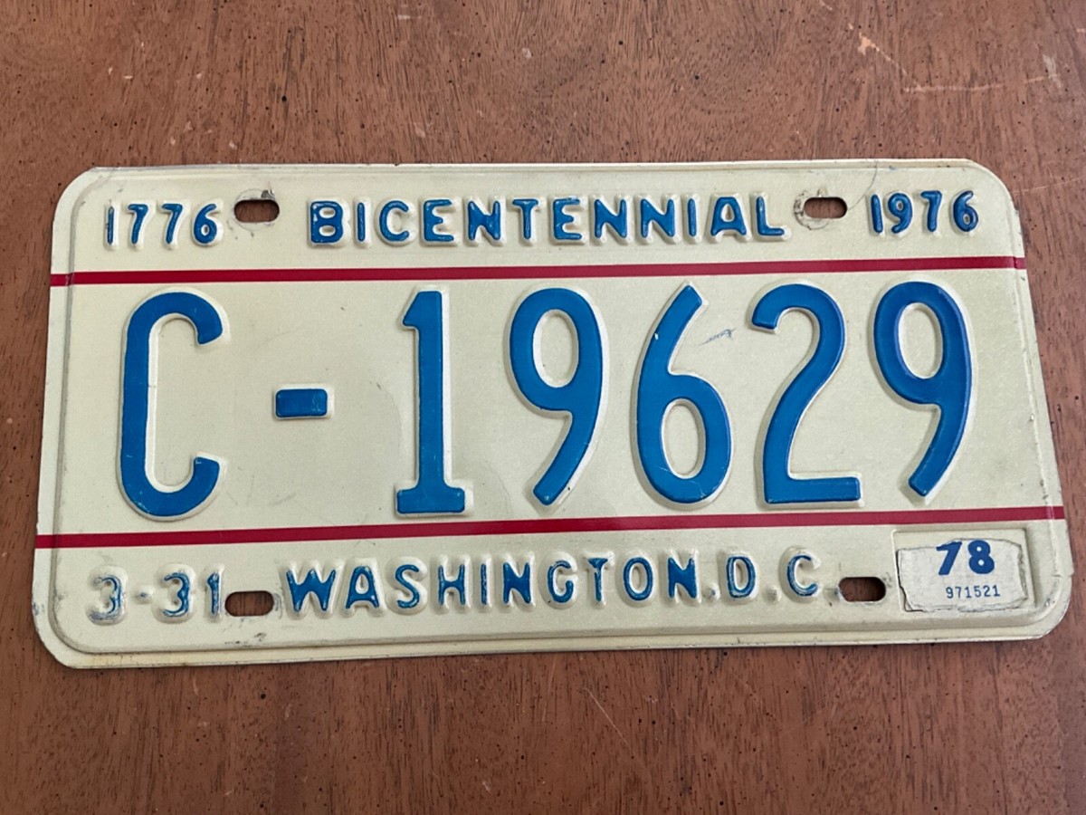 1978 1976 Washington D.C. License Plate Tag C-19629 Bicentennial