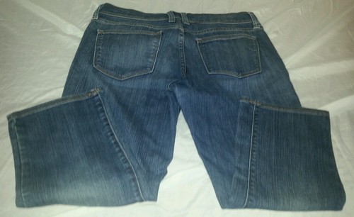 Women's Old Navy Ultra Blue Cropped Capri Jeans Size 6 Regular - Picture 6 of 6