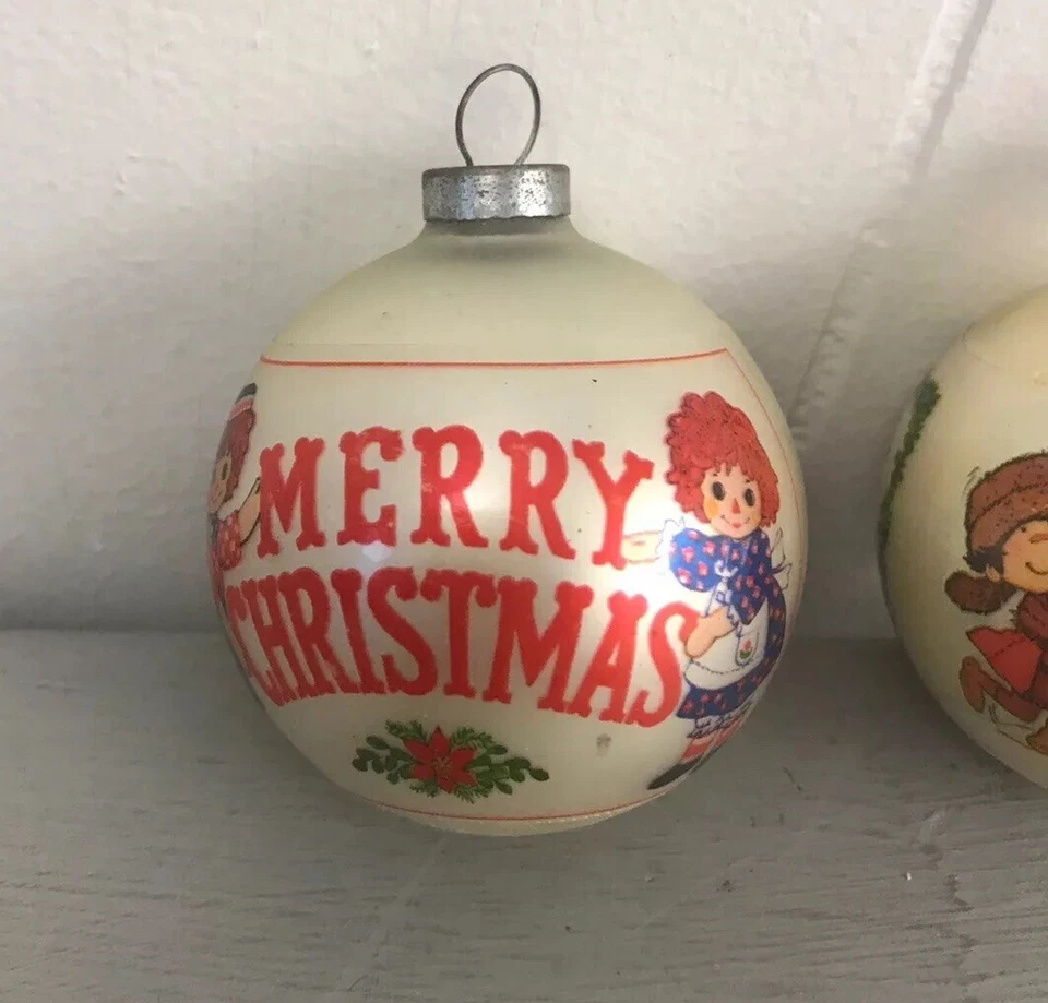 Lote de 2 enfeites de Natal vintage Raggedy Ann 1975 e crianças coloniais 1976 - Imagem 3 de 4