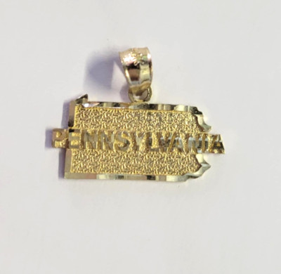 Small Tiny 10K yellow Gold map pendant  Pennsylvania fashion diamond cut border