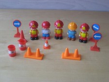Lot of 5 Vintage Fire Fighters  Construction Workers Figures  Accessories