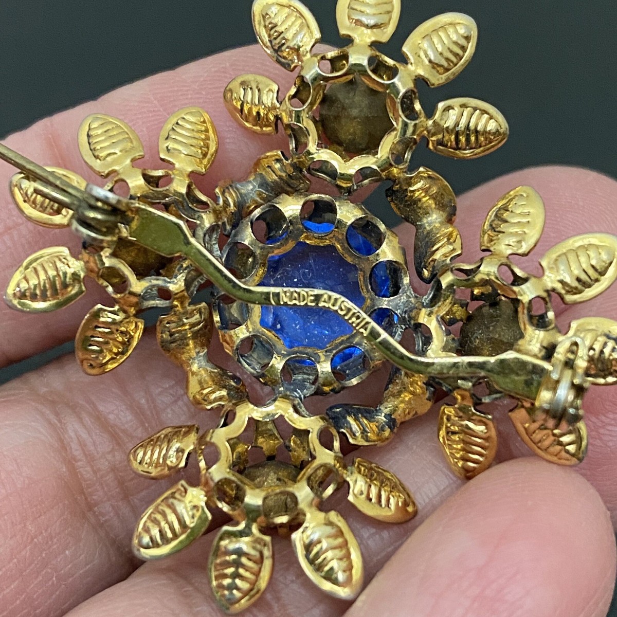Vintage Austrian Crystal Ornate Gold Tone Filigree Blue Crystal