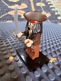 Lego Captain Jack Sparrow 4193 4194 4195 Pirates of the Caribbean Minifigure