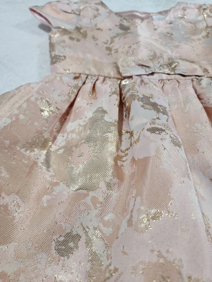 Vestido de vacaciones The Children's Place en oro rosa talla 2T Foto 4 de 4