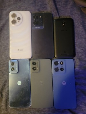 Lot of 6 Android Smartphones One TLC, AT&T, and BLU  for Parts