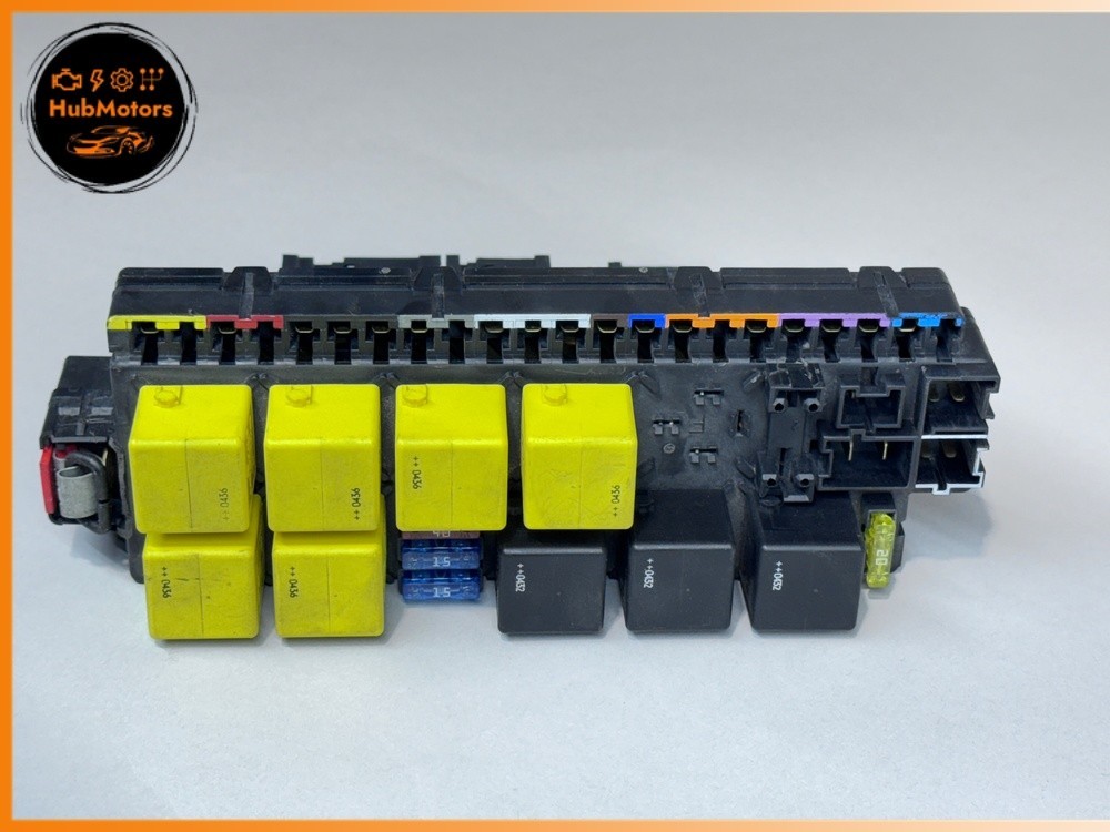 03-12 Mercedes R230 SL500 SL55 Front Left SAM Fuse Box Control Module OEM