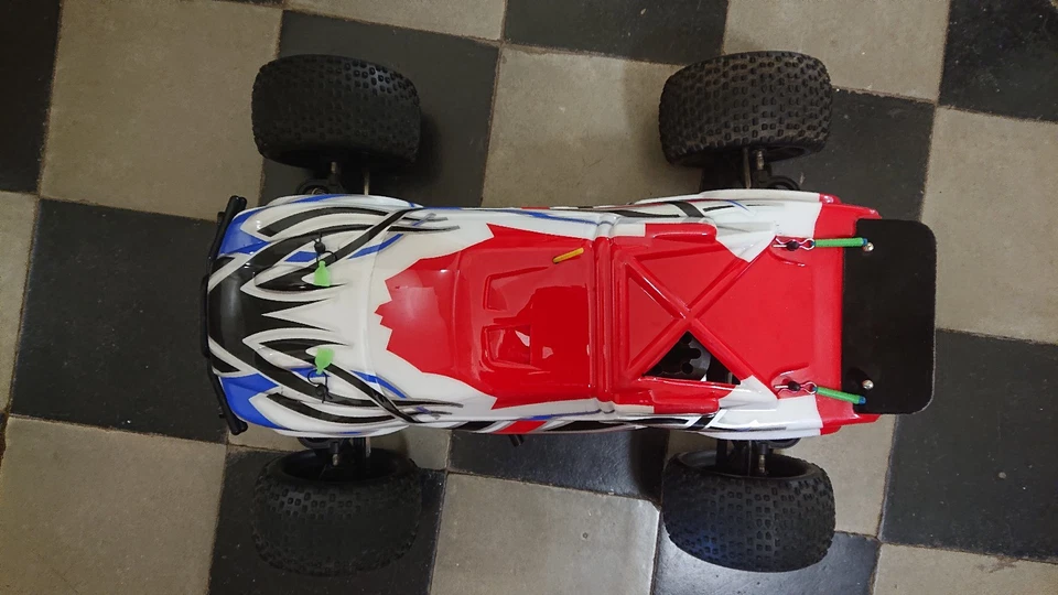 RC Auto Nitro Reely Leopard Stadium Buggy 4WD 1:8 Verbrenner Benziner Zubehör - Bild 3 von 4