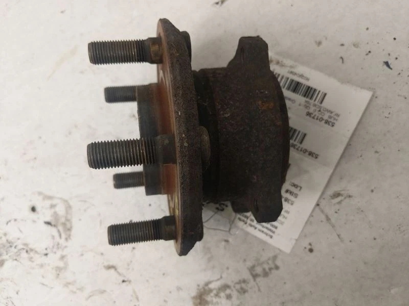 Buje delantero 04779328AB compatible con cargador 07-23 AWD 2904561 Foto 3 de 4