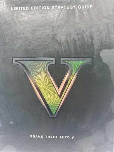 Grand Theft Auto V 5 Limited Edition Strategy Guide Hardcover Black Brady Games - Bild 3 von 9