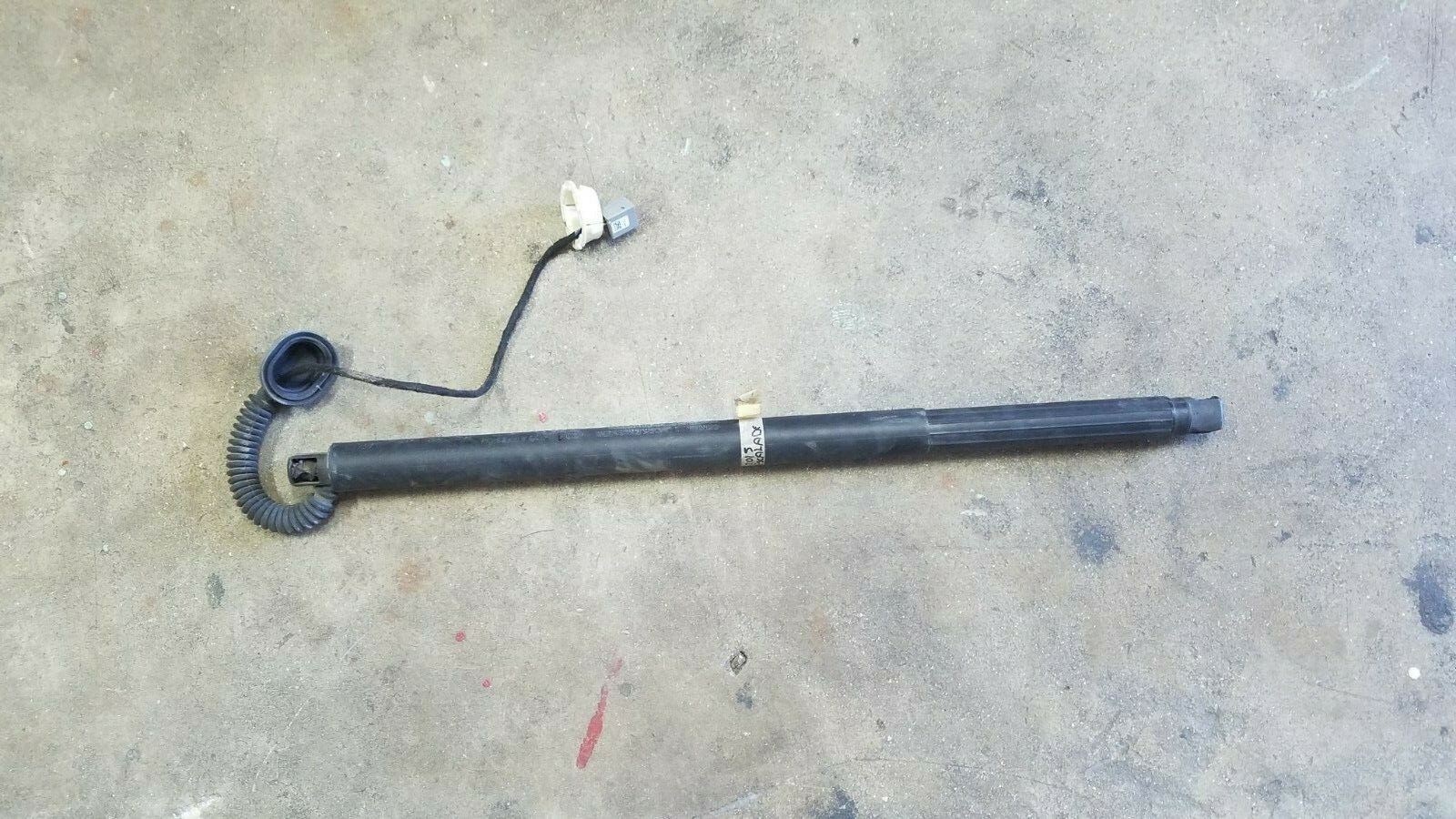 Liftgate Actuators Left and Right 23408748 84036214 GM | eBay 