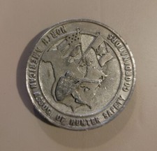 VINTAGE 1970s N. AMERICAN ASSOC. OF HUNTER SAFETY COORDINATORS BELT BUCKLE