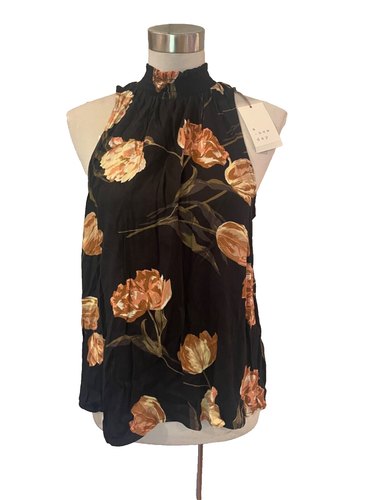 NWOT A New Day Navy Black floral smocked neck and A line shape S sold out style - 第 1/5 張圖片