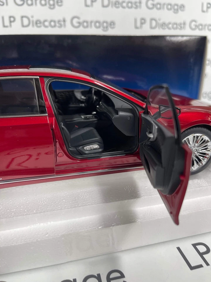 Autoart 2018 Lexus LS500h Morello rojo metálico escala 1:18 diecast 78869 Foto 3 de 4