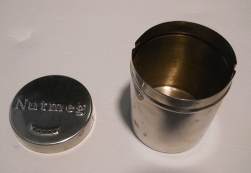 Nutmeg 6 oz stainless steel shaker TableCraft kitchen table spices