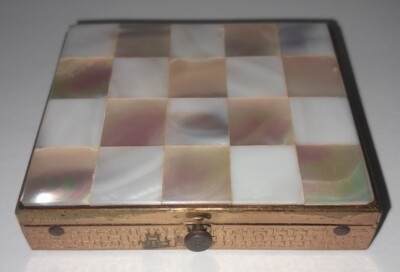 VTG Brass Compact Mother of Pearl  Checkerboard Lid w/Mirror Deco Style Cosmetic