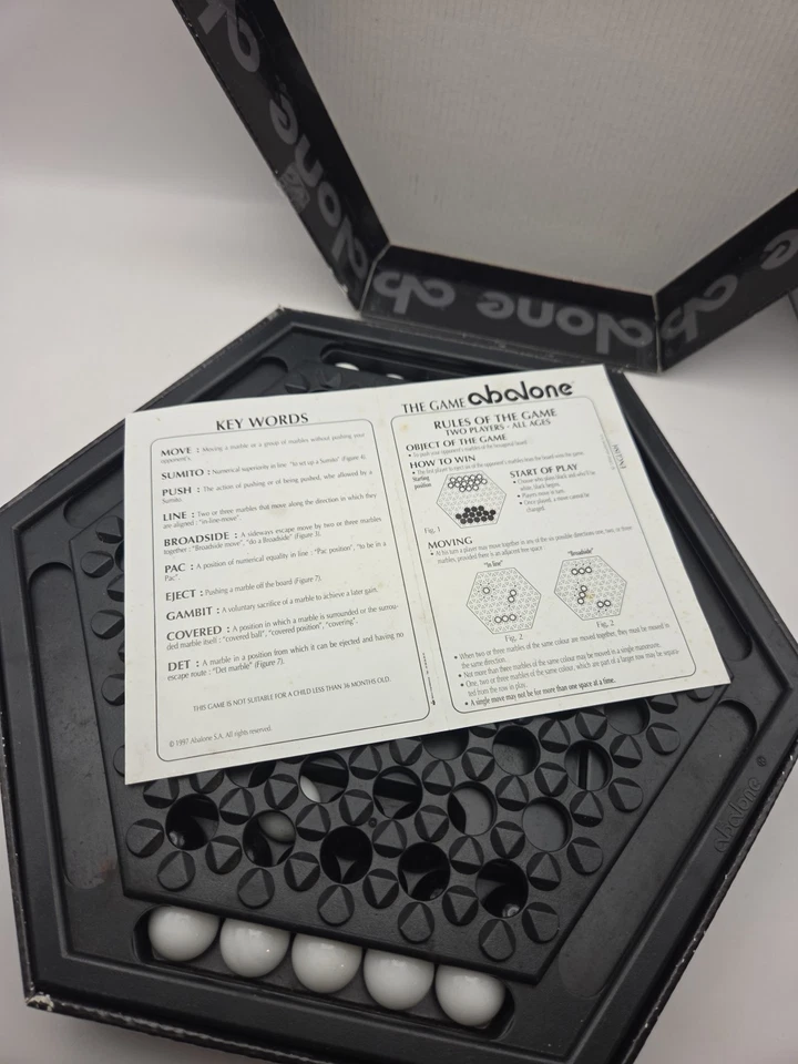 ABALONE Game Of The Decade Strategy Board Games Marbles 1999 - Image 3 of 4