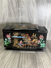 Vintage Black Lacquer Cigarette Box Japanese/Vietnamese   Hand Painted Accordion