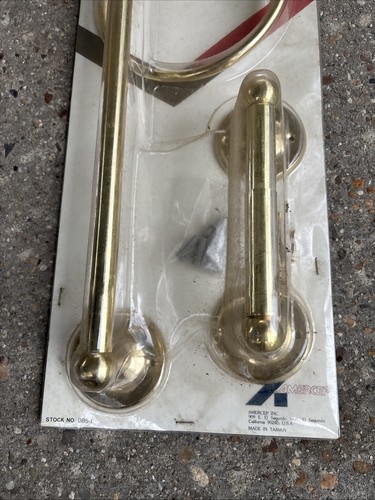 Amercep 4-teiliges Messing Badezimmer Hardware Set Handtuchhalter Bademantel Haken Taschentuch - Bild 3 von 10