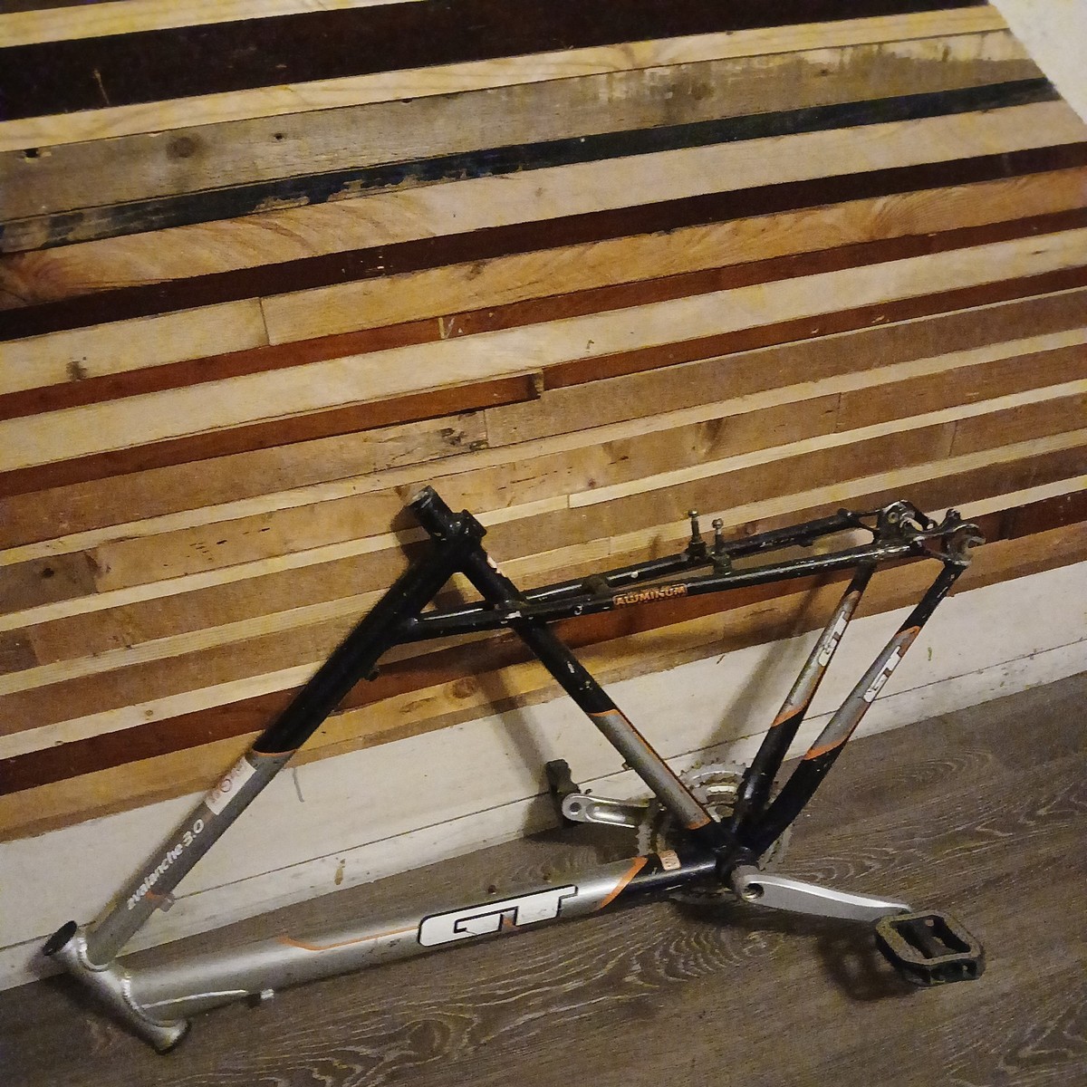 GT Avalanche 3.0 MTBアルミフレーム GT Avalanche 3.0 Mountain Bike frame Size XL | eBay