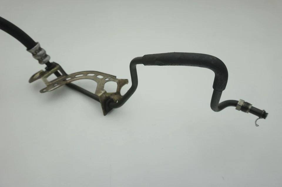 Manguera de presión de dirección asistida con soporte 98734764900 Porsche Cayman S 987C 2008 Foto 2 de 4