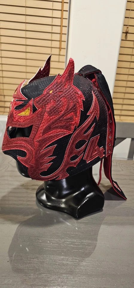 Máscara DRAGON LEE PRO-Grade WWE LUCHA LIBRE AAA Foto 3 de 4