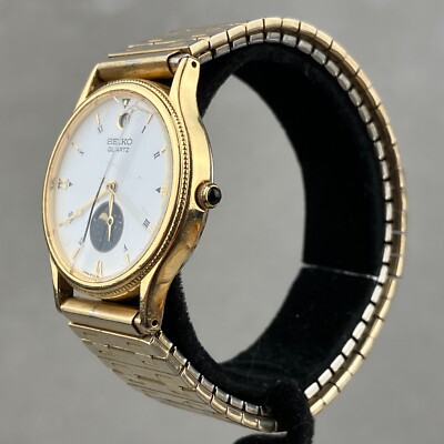 Vintage Seiko Moon Phase Lunar Gold Tone White Dial Day Ind. Watch